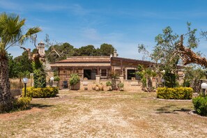 Exterior - Room 'Cielo' with Private Terrace, Wi-Fi and Air Conditioning (Santa Cesarea Terme)