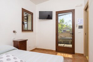 1 camera, Wi-Fi, lenzuola