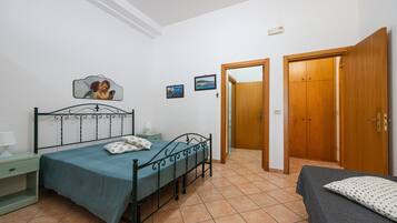 1 dormitorio, wifi, ropa de cama