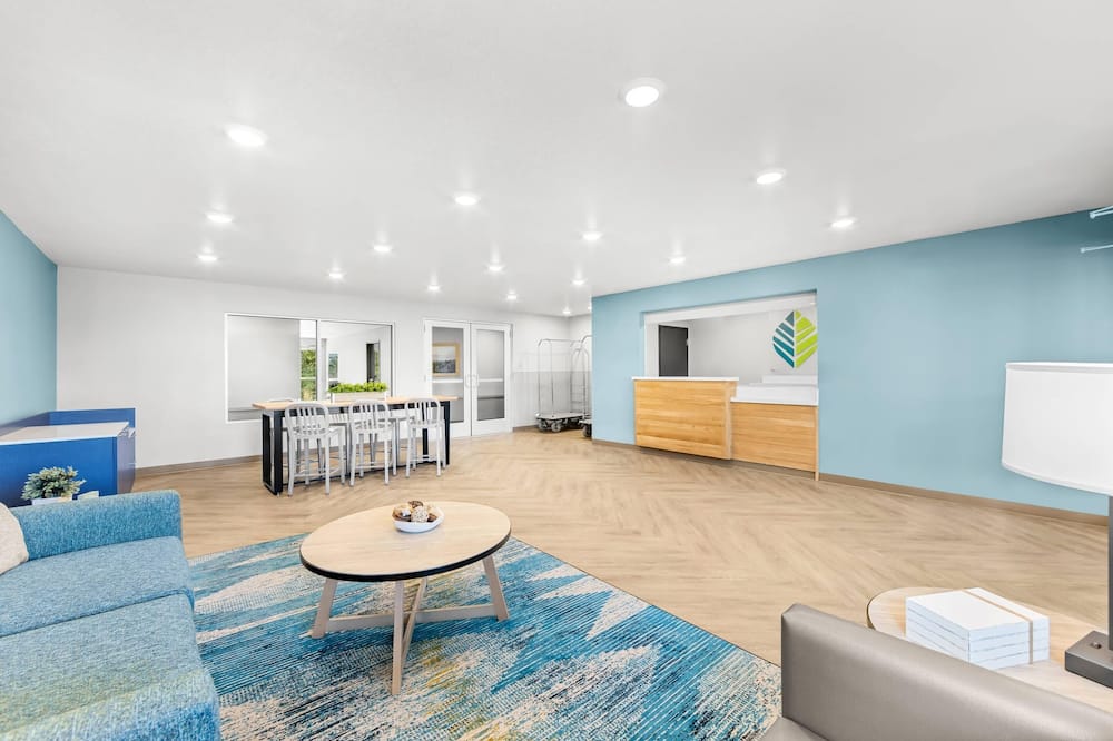 WoodSpring Suites Oak Ridge Knoxville