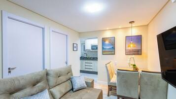Basic Apartment | Living area