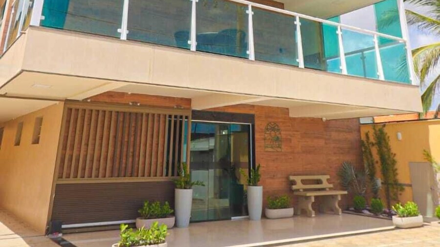 Maren Praia Hotel