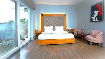 Habitación Confort doble | Caja fuerte, sistema de insonorización, tabla de planchar con plancha