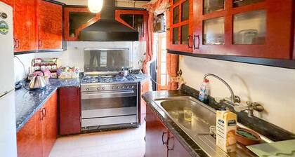 Welcome to your home away from home in the heart of Alexandria!