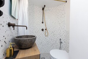 Bathroom - Rental in Rome Pantheon Apartment (Rome)