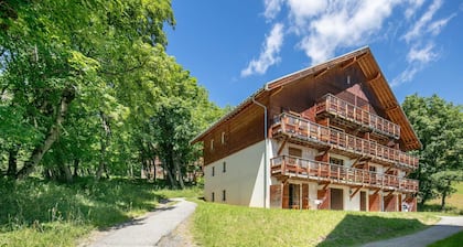 Mountain Apartment in Saint-sorlin