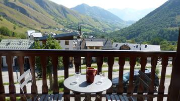 Chalet | Outdoor dining