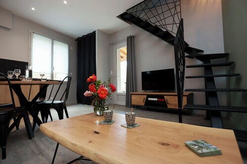 Parenthèse nature à Doué La Fontaine: maison avec terrasse et déco Bioparc