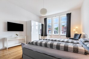 2 bedrooms, iron/ironing board, WiFi, bed sheets