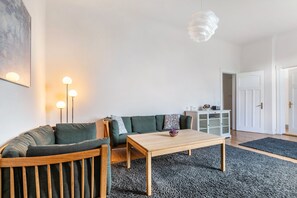 TV - Apartment '2' with Wi-Fi (Heide)