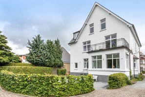 Exterior - Apartment '2' with Wi-Fi (Heide)