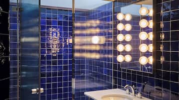 Panoramic dubbelrum | Badrum | Gratis toalettartiklar, hårtork, handdukar och tvål