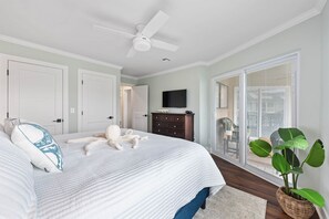 1 quarto, Wi-Fi de cortesia, roupa de cama