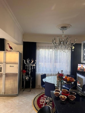 Villa, 3 Bedrooms, Accessible, Smoking | Dining room