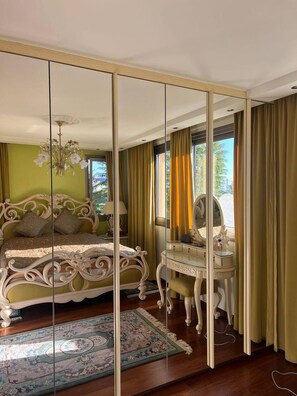 Villa, 3 Bedrooms, Accessible, Smoking