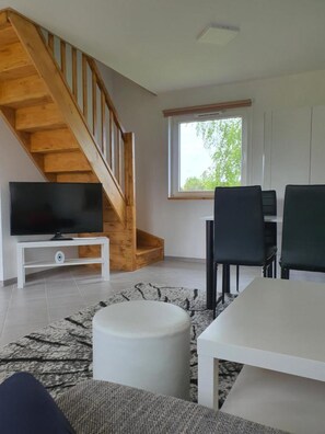 House | Living room - Comfortable Holiday Home, Sauna, Fishing Pond (Ustka)