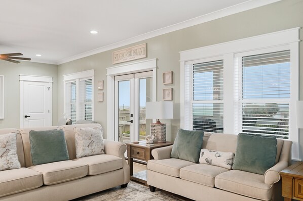 Living area - Out Of The Blue - Private pool, Beach Views & Access, New Construction! (St. George Island)