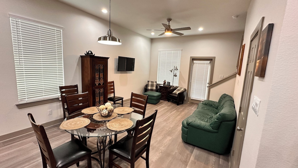 Photo 4 of Awesome Stay with Backyard in a New Duplex by City Center, Memorial I-10 & BW-8