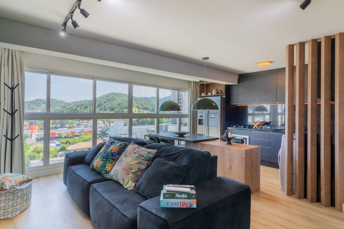 Basic Apartment | Living area