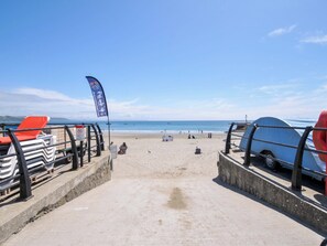Beach nearby - Evelyn (Looe)