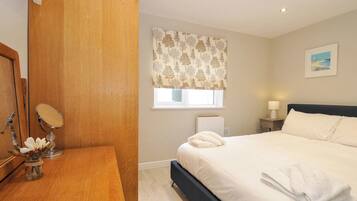 1 bedroom, individually decorated, individually furnished, free WiFi