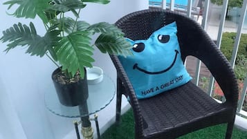 Condo, 2 quartos, acessível, para fumantes | Sacada