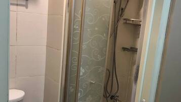 Studio, 1 Bedroom, Accessible, Smoking | Bathroom