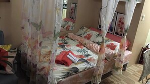 Unclassified image, 3 of 18, button - 5 Minutes to Jazz Mall! Studio-type Condo100mbps (Makati)