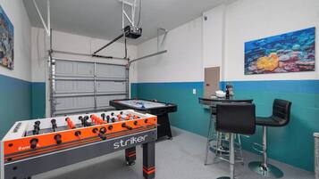 Spielezimmer