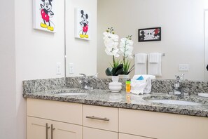 Nicht klassifiziertes Bild, 3 von 38, Schaltfläche