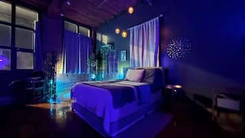 WiFi, bed sheets