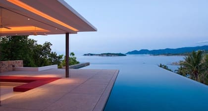 Enter Caribbean Grand Resort