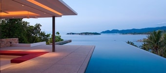 Enter Caribbean Grand Resort
