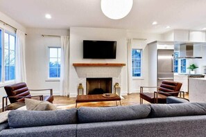 TV, fireplace, offices