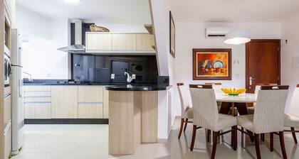 Apt 4min From sea in BC Close to Everything Rta042