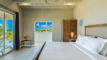 2 Bedroom Ocean View Penthouse | In-room safe, desk, laptop workspace, blackout drapes