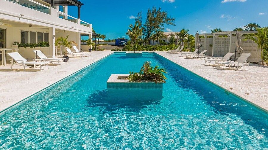 The Tides Grace Bay