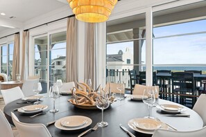 Dining - Sand Susie: Private Pool, Pet Friendly, Stunning Beach Views, Sugar Sands (Mexico Beach)
