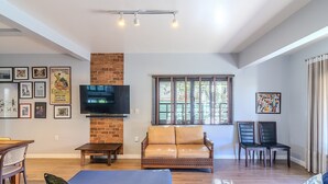 Basic Villa | Living area | TV - 3BR House w/ BBQ 350m Beach Rst0206 (Penha)