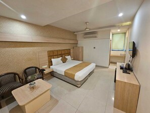 Shower, towels, soap, shampoo