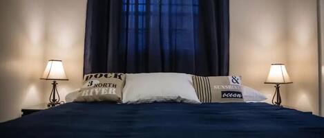 1 bedroom, in-room safe, iron/ironing board, free WiFi