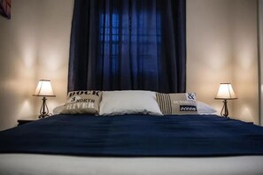 1 bedroom, in-room safe, iron/ironing board, free WiFi