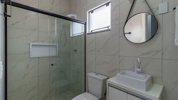 Villa | Bathroom