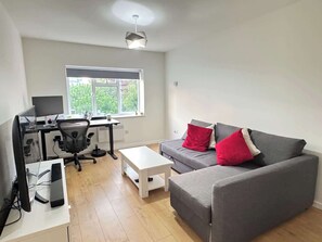 TV, stereo, offices