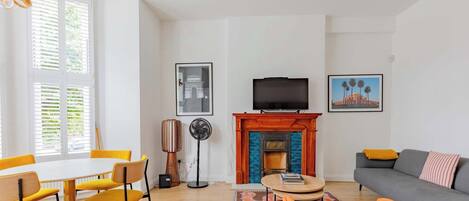 TV, offices