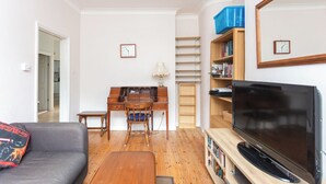 TV, offices