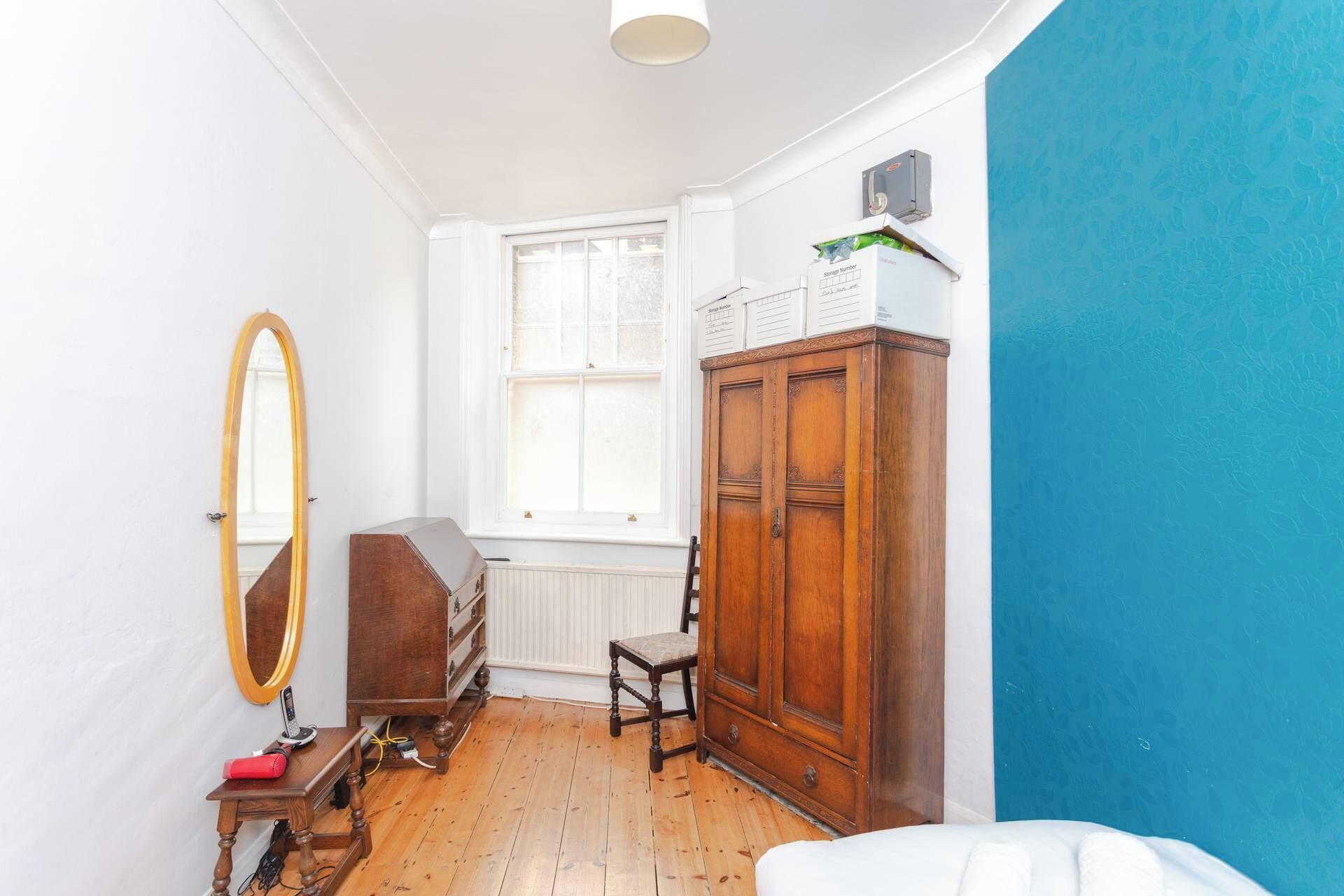 2 bedrooms, iron/ironing board, Internet, bed sheets