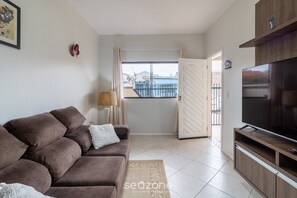Basic Villa | Living area