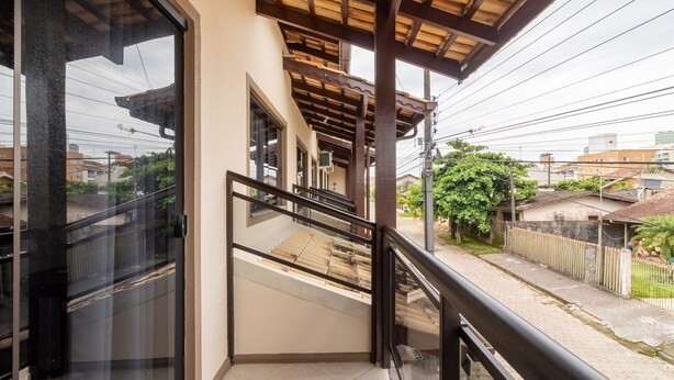 Biệt thự | Hiên