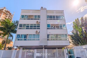 Exterior - Charming Apt 550m From Pereque Beach - Rne0301 (Porto Belo)